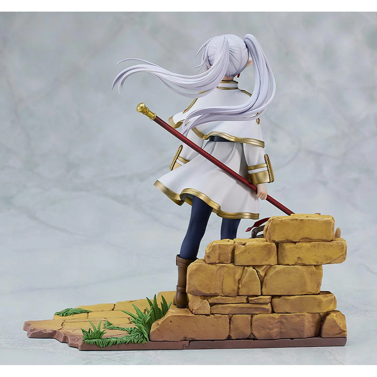 Frieren: Beyond Journey's End - Frieren (Magic of the Eventide Ver.) 1/7 Scale Figure Good Smile Company