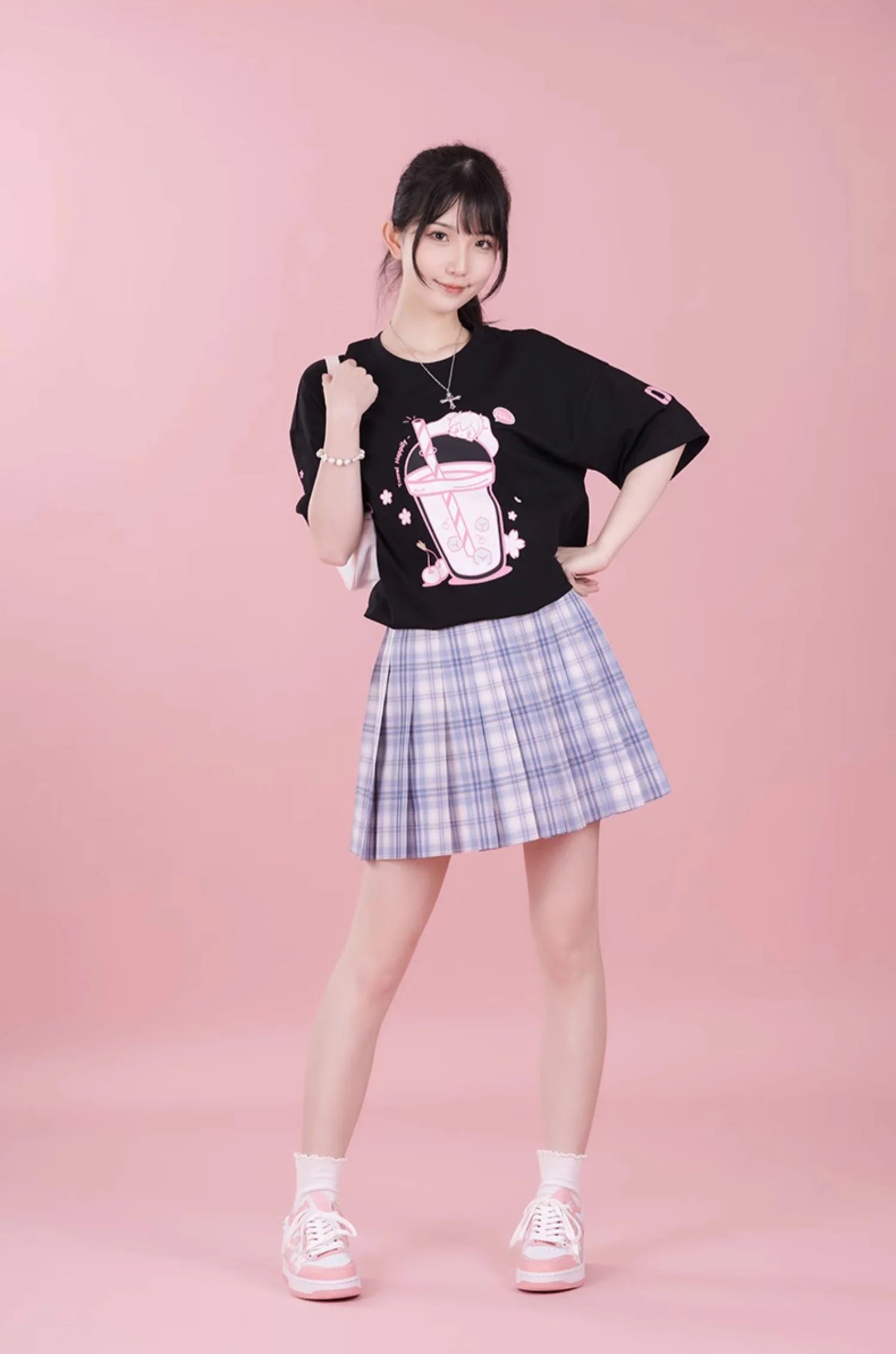 Hatsune Miku - Sakura Miku Happy Trip T-Shirt Moeyu