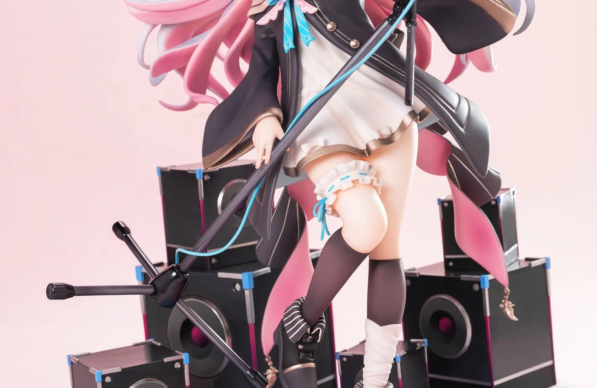 VTuber - Kagura Nana (RIBOSE Artist Ver.) 1/7 Scale Figure RIBOSE