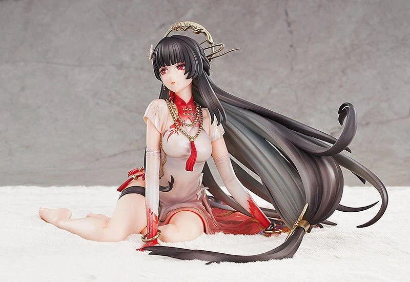 Punishing: Gray Raven - Qu: Crimson Blessing 1/7 Scale Figure Luminous Box