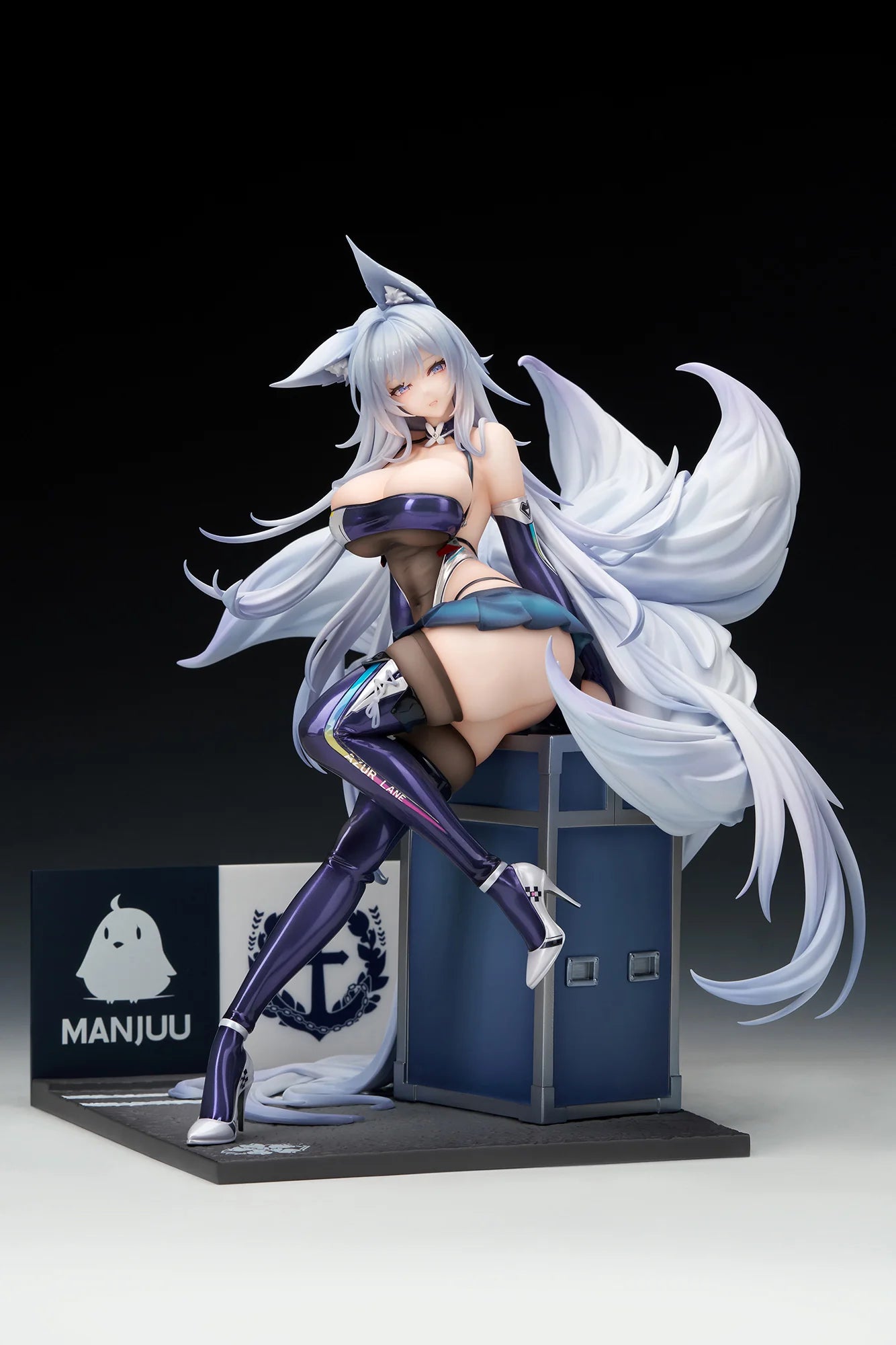 Azur Lane - Shinano (Moonlit Chrome Ver.) 1/7 Scale Figure APEX