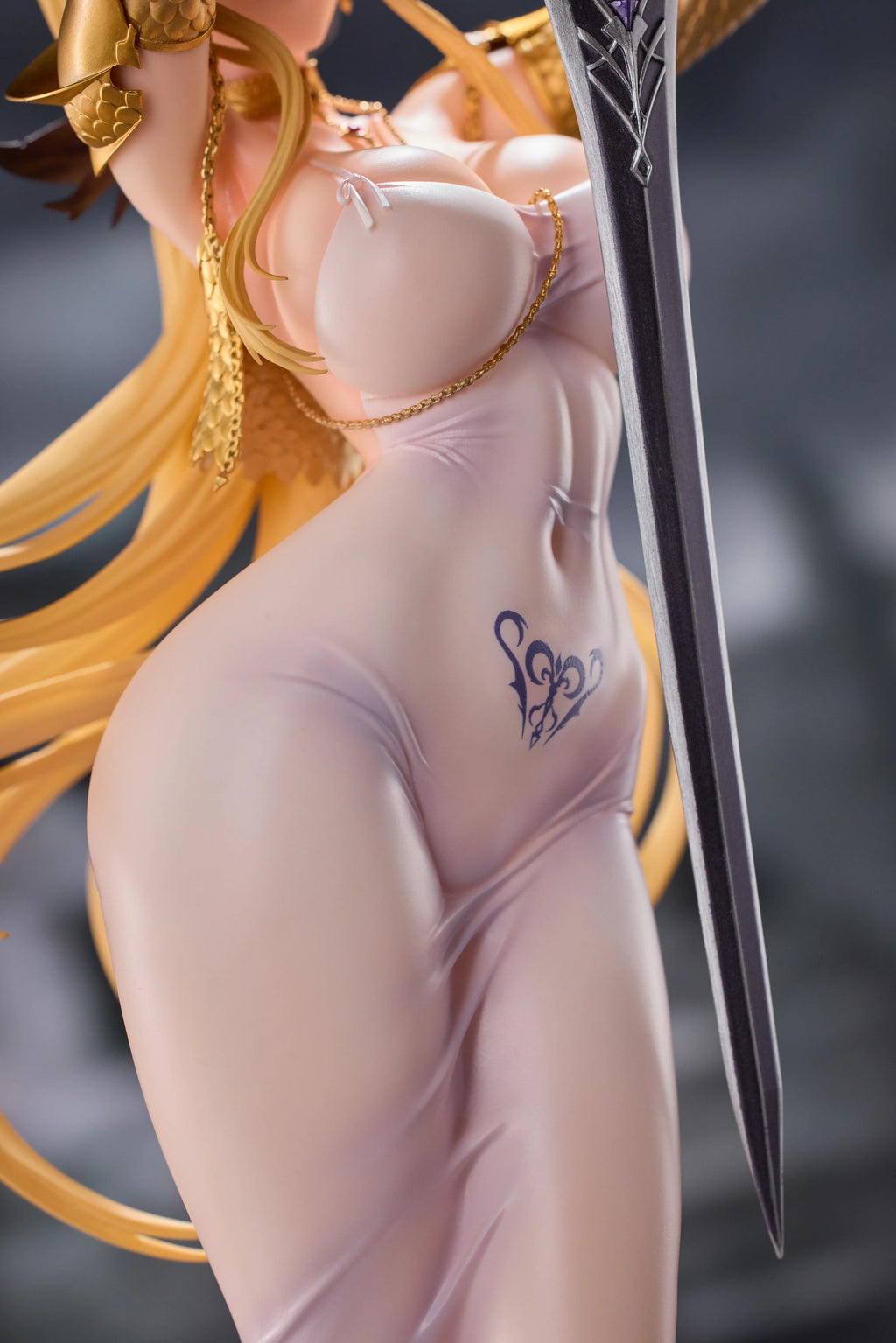 Brown Dust 2 - Apostle Olivier 1/6 Scale Figure VKEND