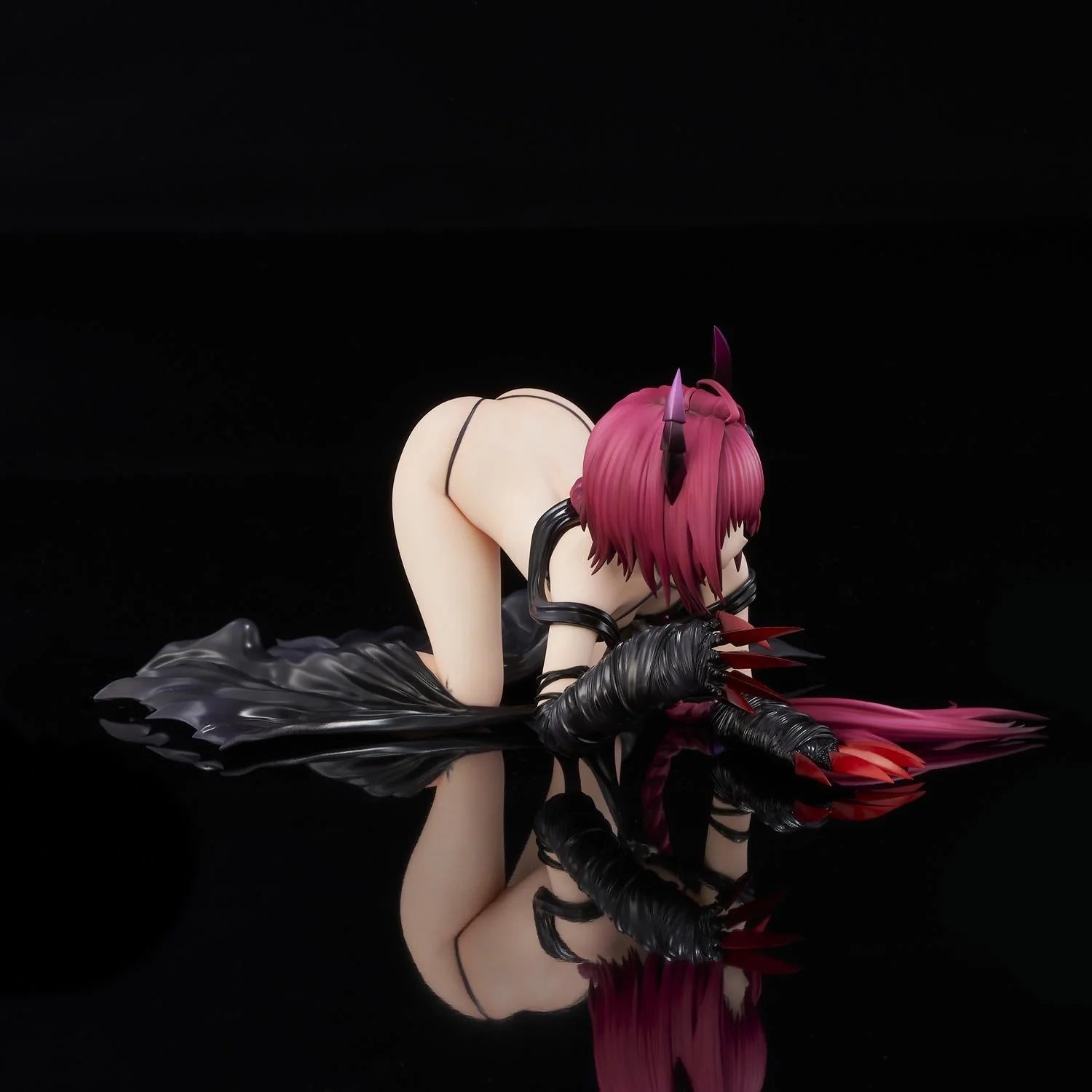 To Love-Ru Darkness - Mea Kurosaki (Darkness Ver.) 1/6 Scale Figure Union Creative