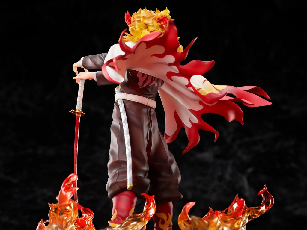 Demon Slayer: Kimetsu no Yaiba - The Movie: Mugen Train - Kyojuro Rengoku 1/8 Scale Figure