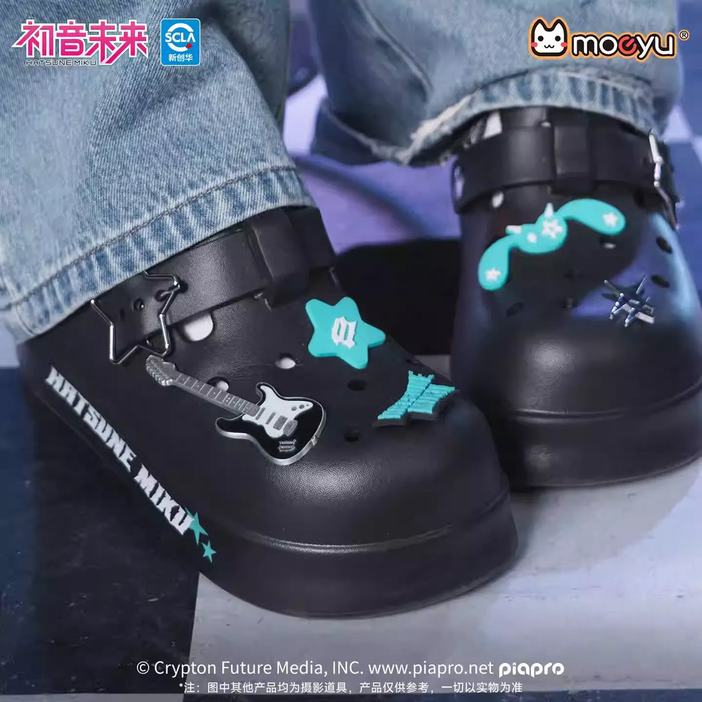 Hatsune Miku - Hatsune Miku The Rock Music Series Crocs Moeyu