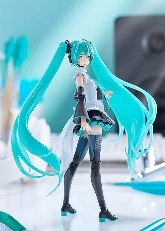 Hatsune Miku - Hatsune Miku (Happy 16th Birthday Ver.) PLAMATEA Plastic Model Kit Good Smile Company