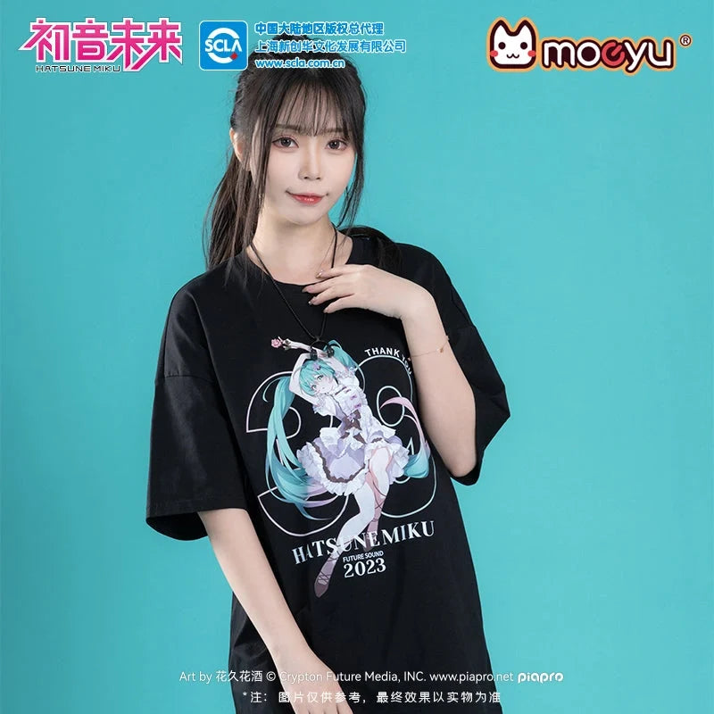 Hatsune Miku - Hatsune Miku 39 Language Of Flowers T-Shirt Moeyu