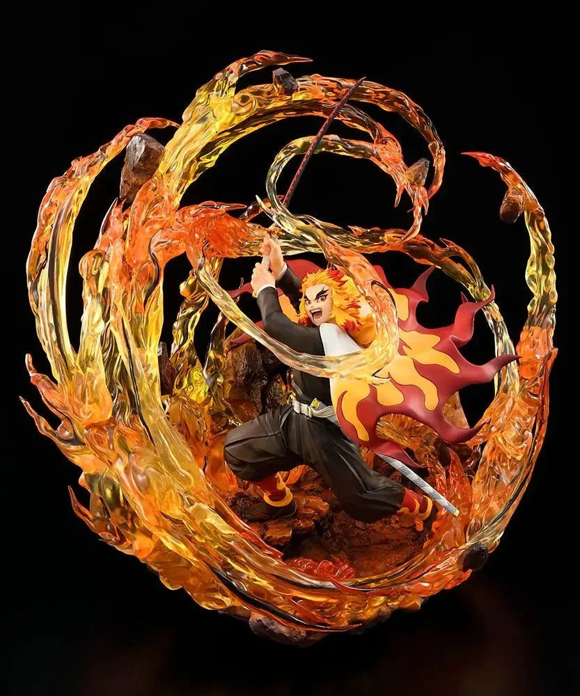 Demon Slayer: Kimetsu No Yaiba - Kyojuro Rengoku DX Ver. 1/8 Scale Figure BellFine