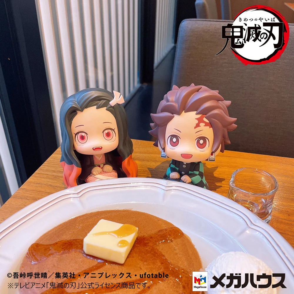 Demon Slayer: Kimetsu no Yaiba - Tanjiro Kamado (Sharp face Ver.) & Nezuko Kamado (Conquered the Sun Ver.) Set [with gift] Lookup Mini Figure MegaHouse