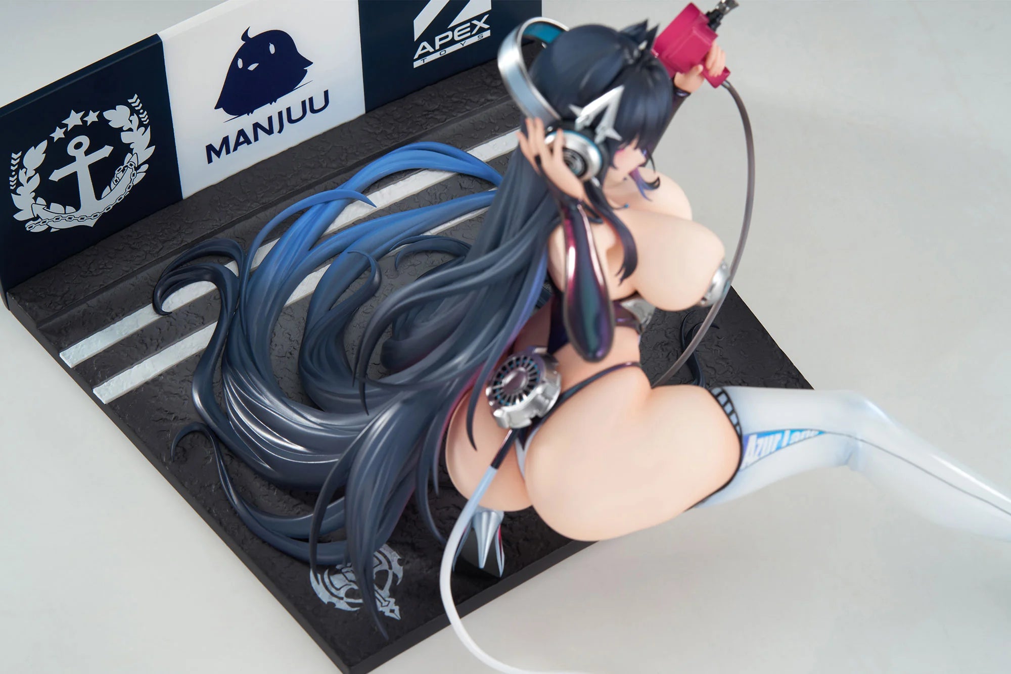 Azur Lane - Strasbourg (Faerie of the Race Circuit Ver.) 1/7 Scale Figure APEX