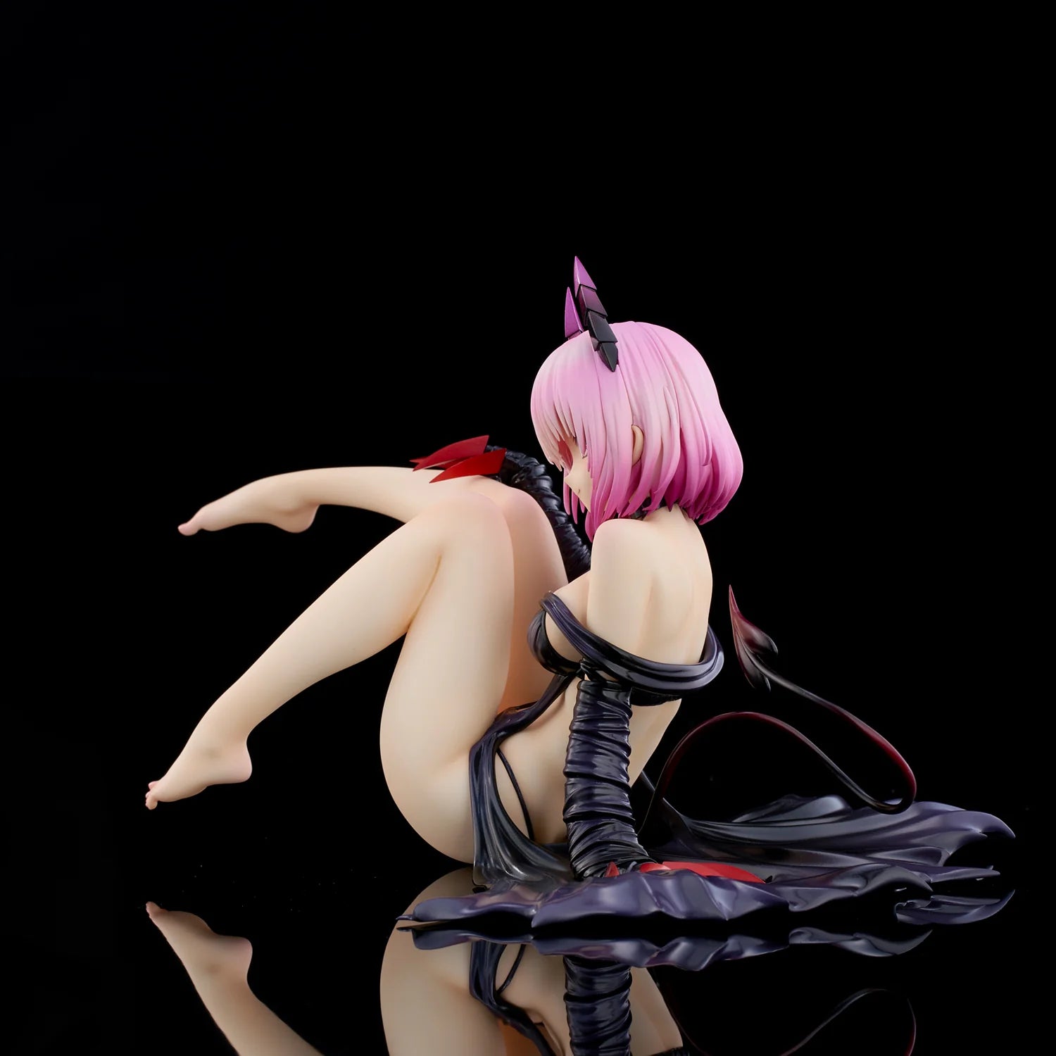 To Love-Ru Darkness - Momo Belia Deviluke (Darkness Ver.) 1/6 Scale Figure Union Creative