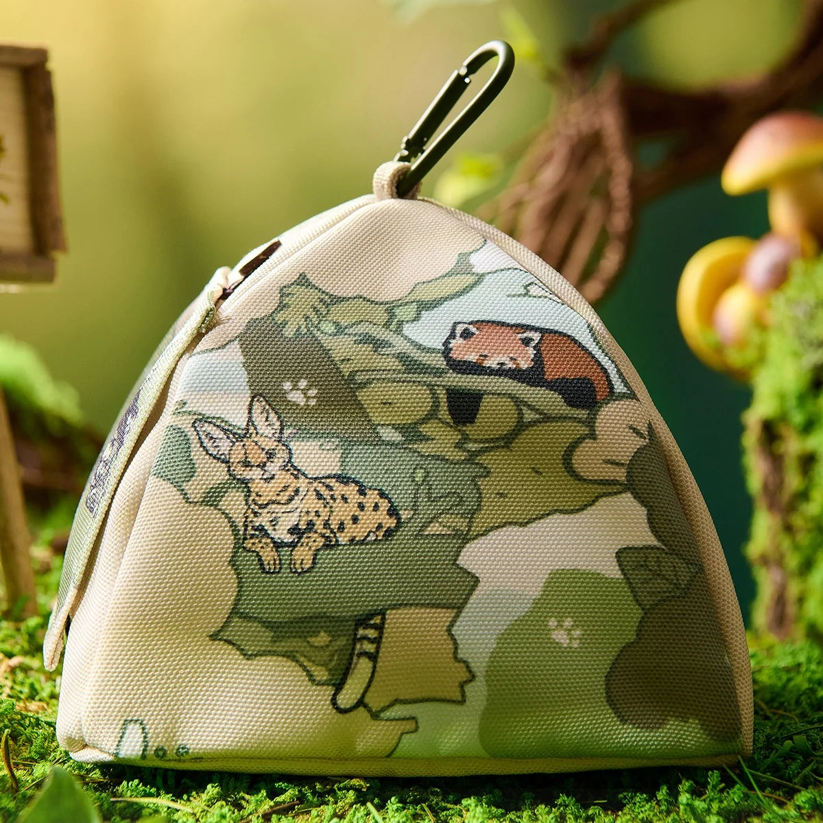 Reverse: 1999 - Tent-Shaped Itabag KAKACODE
