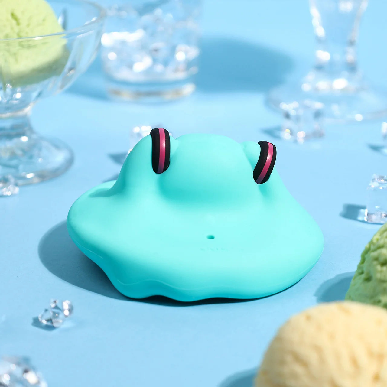 Hatsune Miku - Hatsune Miku Cute Body Series Cup Cover BEMOE